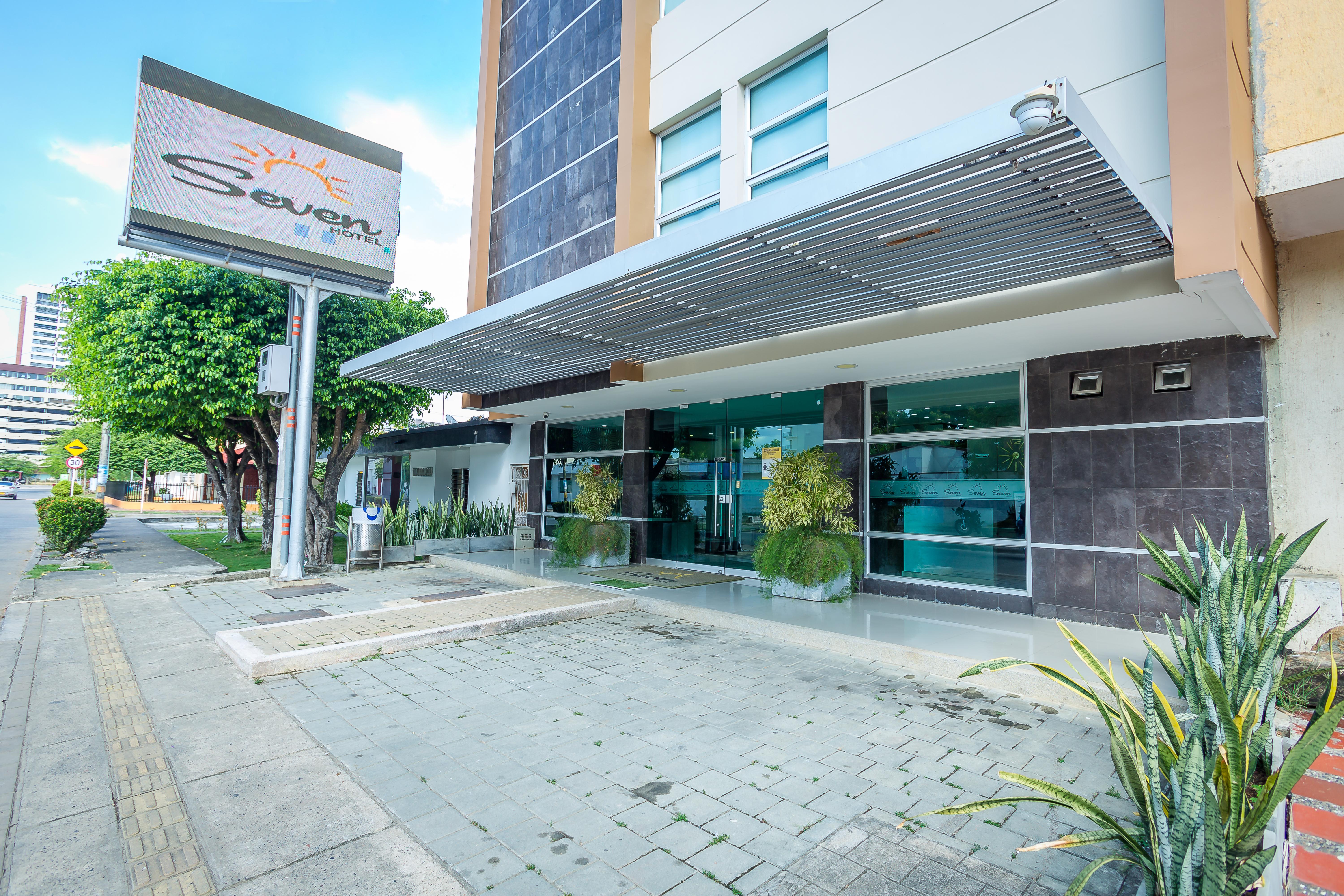 Hotel Seven Montería Екстериор снимка