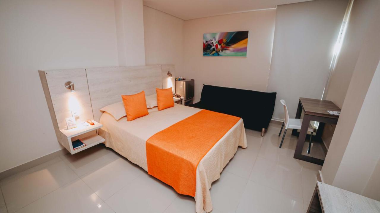 Hotel Seven Montería Екстериор снимка