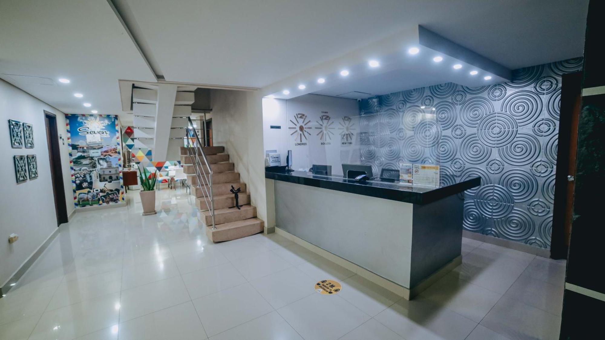 Hotel Seven Montería Екстериор снимка